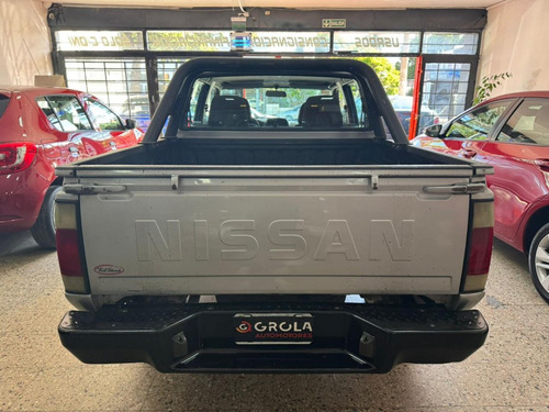 Nissan NP300 2.5 Cabina Doble 133cv 4x2