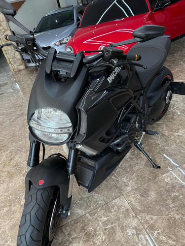 Ducati Diavel 2013