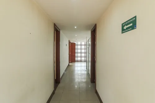 Oficina En Arriendo En Guaymaral. Cod A1103002