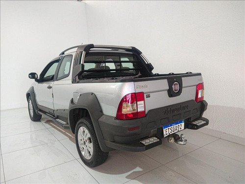 Imagem 4 de 12 de Fiat Strada 1.8 Mpi Adventure Cd 16v