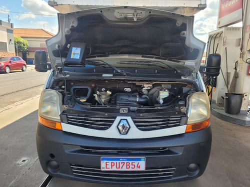 Renault Master chasis 2.5 Dci L2h1 2p