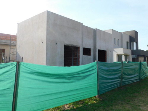 Imagen 6 de 27 de Casa En Venta - Fincas De Alvarez