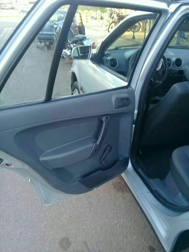Volkswagen Parati 2010 1.6 Trend Total Flex 5p
