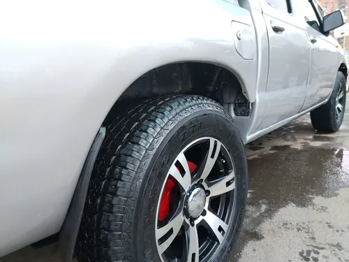 Nissan Frontier 2.4 Std D22 4x2