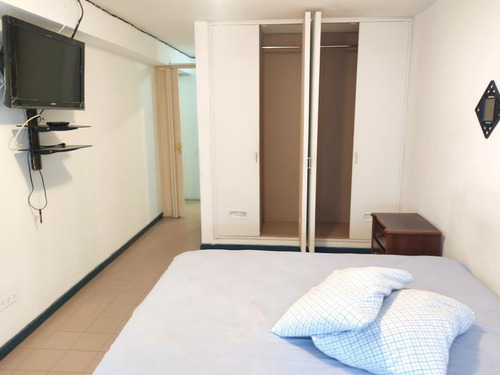 Imagen 15 de 30 de Vendo Apartamento 81 M2, 2h, 2b, 1 Pto Catia La Mar, Vargas