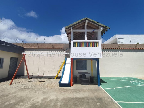 De Oportunidad!! Venta De Casa En Playa El Agua. Isla De Margarita.