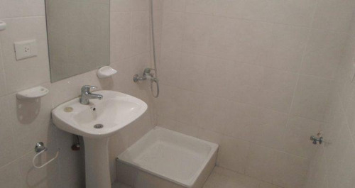 Imagen 7 de 8 de Departamento En Venta, Moreno 615 2° D, Belén De Escobar