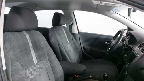Volkswagen Vento 1.6 COMFORTLINE PLUS