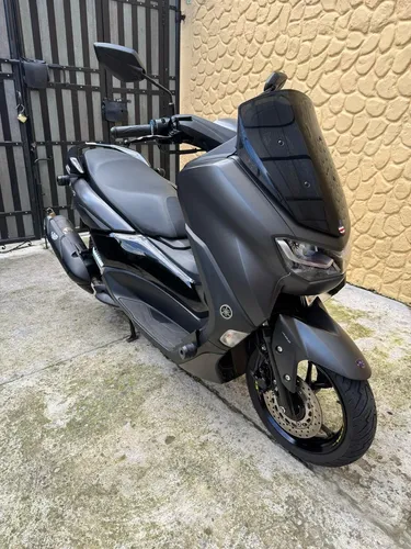 Yamaha N-max 2022