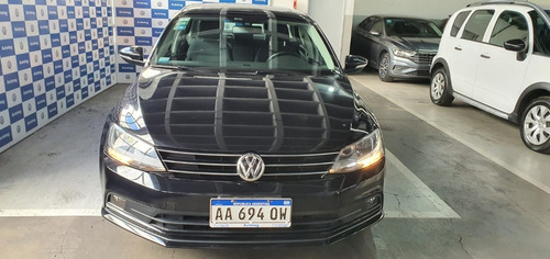 Imagen 2 de 12 de Volkswagen Vento 2.5 Advance Plus 2016 Mz