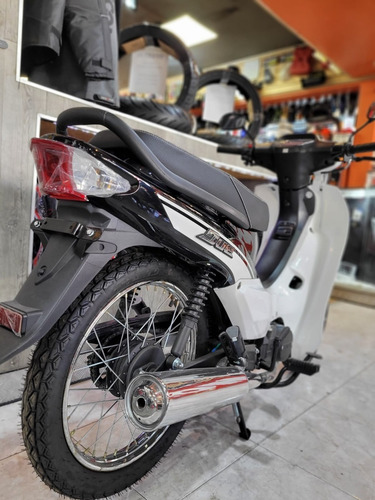 Imagen 6 de 22 de Zanella Due Base Classic 110 Okm Tamburrino Motos