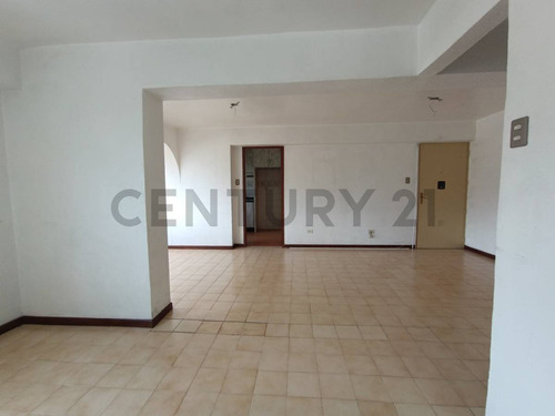 Apartamento En La Candelaria Puente Anauco A Puente República Piso 15