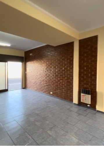 Local Comercial En Venta Ubicado En Guaymallén
