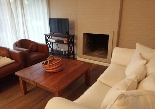 Casa - Punta Del Este. Venta. 3 Dormitorios