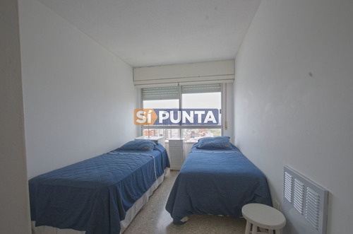 Imagen 10 de 17 de Apartamento En Alquiler - Peninsula