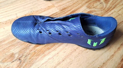 Botines Adidas De Futbol Infantil Talle 35 Y Medio (Usado)