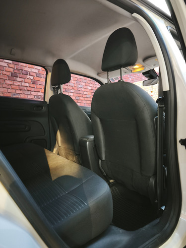 Citroën C4 Cactus 1.2 Pure Tech 110 At6 Feel Plus