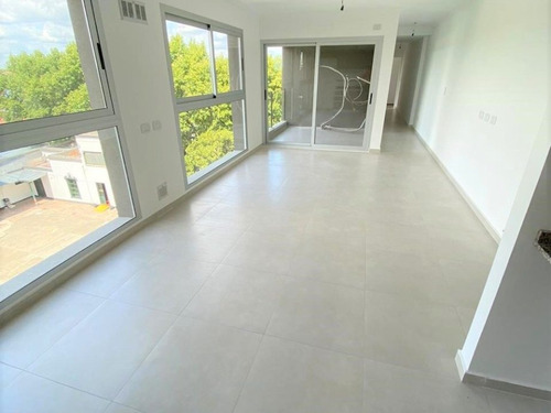 Imagen 9 de 13 de Departamento En Venta En Ituzaingo Sur