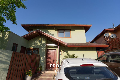 Hermosa Casa En Venta En Barrio La Hacienda
