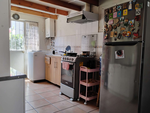 Vendo Excelente Casa 3d/3b/1e. A Pasos De Av. La Florida