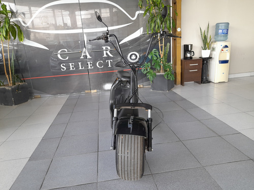 Scooter Sunra Spyracing 2022