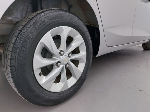 Chevrolet Onix 1.0 FLEX MANUAL