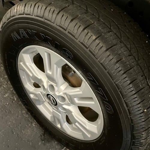 Imagen 14 de 15 de Nissan Frontier Np300 Se