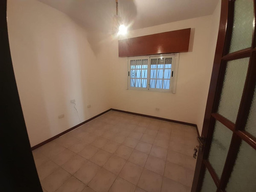 Imagen 21 de 21 de Excelente Chalet 6 Ambientes Con Fondo - Villa Ballester