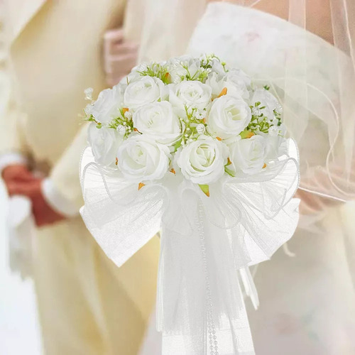 Z Un Ramo De Novia Con Ramo Para Centros De Mesa De Boda