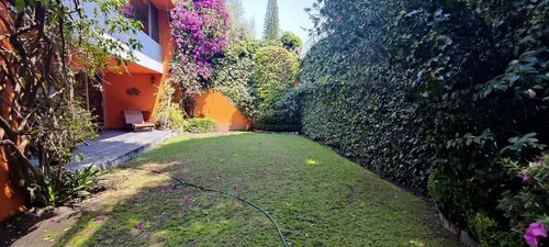 Se Vende Excelente Casa En Lomas Hipódromo (v)