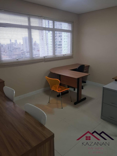 Sala Comercial Na Avenida Ana Costa Em Santos - 4505