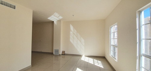 Imagen 3 de 10 de Casa De Una Planta En Venta Rincones Del Picacho