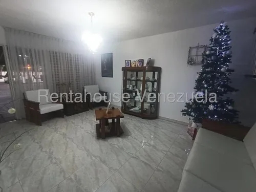 Casas En Venta Mls #25-12523
