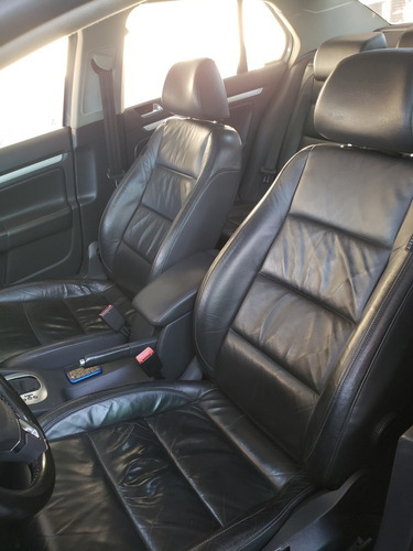 Volkswagen Vento 2.0 T Fsi Sportline Dsg 2010