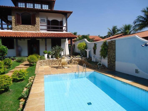 Imagem 1 de 11 de Casa Com Acabamento De Altíssimo Padrão 4 Quartos Por R$ 2.800.000 - Camboinhas - Ca18242