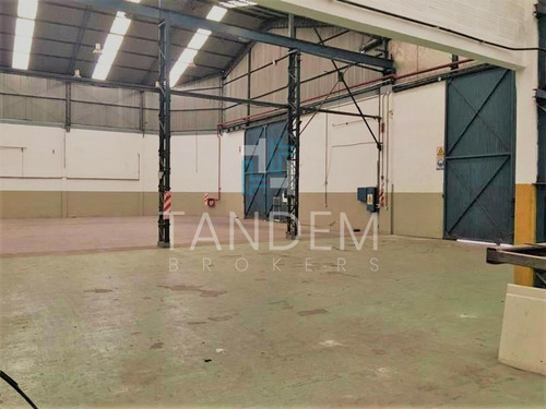 Imagen 3 de 7 de Inmueble Industrial Con Excelentes Accesos Próximo A Márquez Y Ruta 8