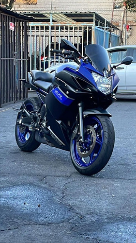 Vendo Mi Motocicleta Yamaha Fz6r 2017 600cc Deportiva
