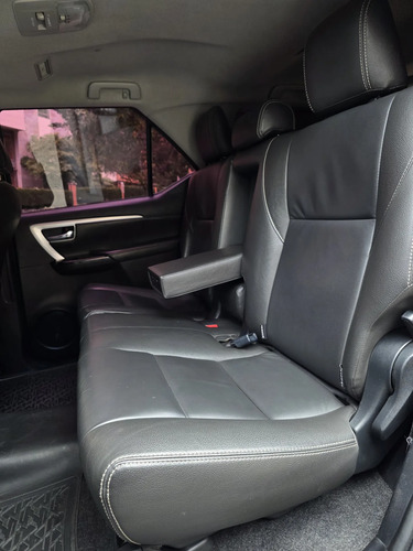 Toyota Fortuner 2.4 Street At 7As