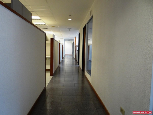 Imagen 6 de 12 de Oficina En Alquiler El Rosal