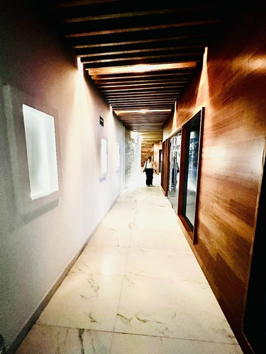 Rento O Vendo Edificio De Oficinas Corporativas, Todo O En Partes