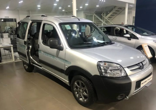 Imagen 5 de 21 de Peugeot Partner 0km 2022 Furgon Patagonica Confort B