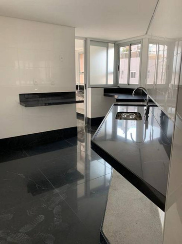 Imagem 10 de 17 de Apto Santo Agostinho | 4 Quartos | 133 M² | Cond: R$1600.00 | 4 Vagas - Fbrmwx
