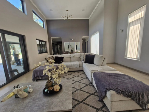 Grace Kelm Vende/parcela Con Bella Casa(4 Dorm 3 Baños)ampli