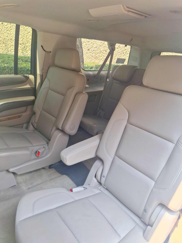 Chevrolet Suburban 5.3 Ltz V8 4wd 2da Cubo At
