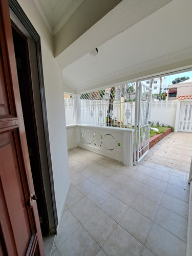 Casa En Arroyo Hondo Viejo En Venta