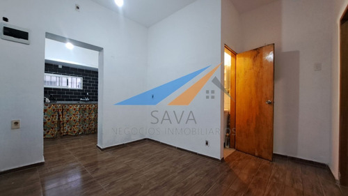 Imagen 3 de 11 de Alquiler Casa 1 Dormitorio. Cochera Y Patio En Belvedere!