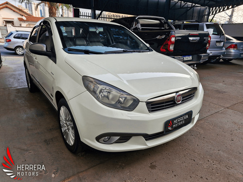 Fiat Grand Siena 1.6 16v Essence Flex Dualogic 4p