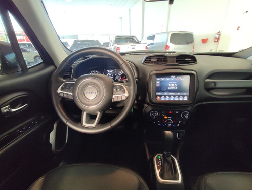 Imagen 19 de 24 de Jeep Renegade Longitude 1.8 6at