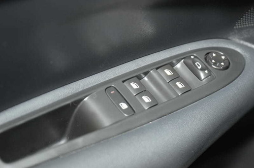 Citroen C4 Lounge Shine 1.6 Turbo Turbo Flex Aut.