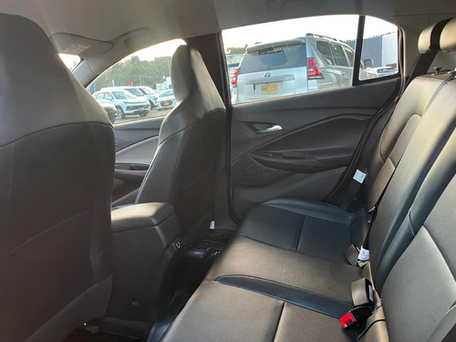 Chevrolet Onix 1.0T Premier Hatch At